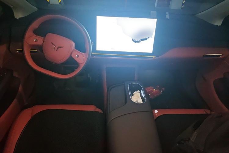 Used Hongqi Tiangong 05 2025 550 Edition Center Console