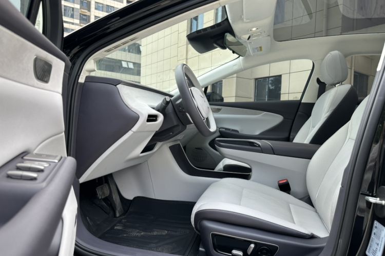 Used Hongqi Tiangong 05 2025 550 Smart Selection Interior 3