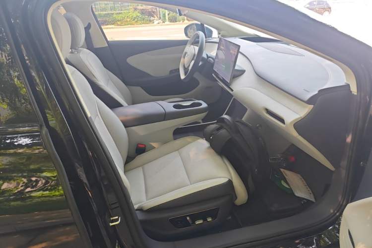 Used Hongqi Tiangong 05 2025 550 Smart Selection Right Front Seat