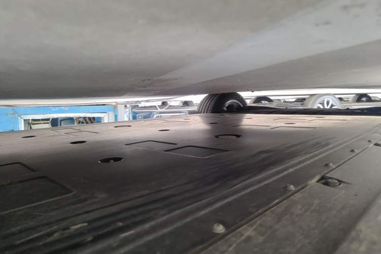 Used Hongqi Tiangong 05 2025 550 Smart Selection Right Side Sill