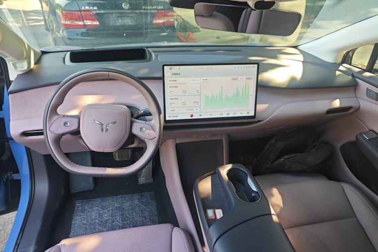 Used Hongqi Tiangong 05 2025 750 Smart Selection Center Console