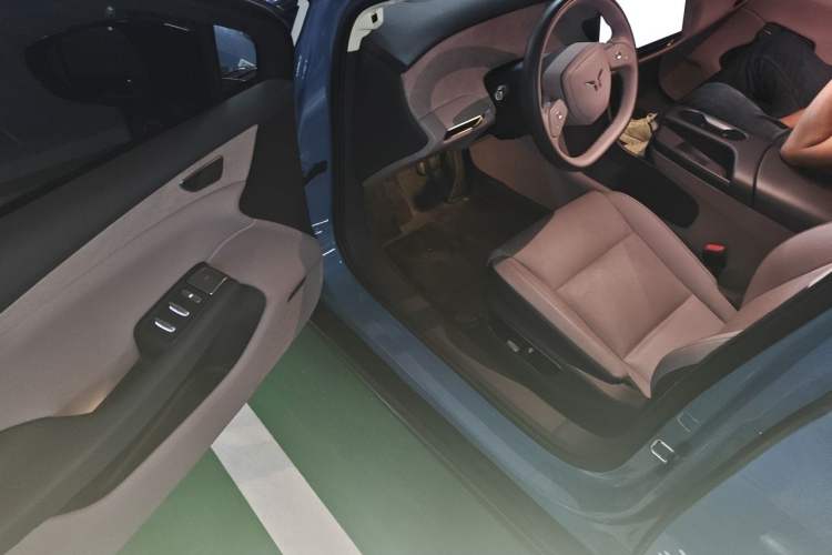Used Hongqi Tiangong 05 2025 750 Smart Selection Driver Seat