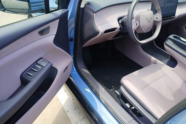 Used Hongqi Tiangong 05 2025 750 Smart Selection Driver Seat