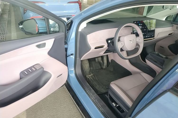 Used Hongqi Tiangong 05 2025 750 Smart Selection Driver Seat