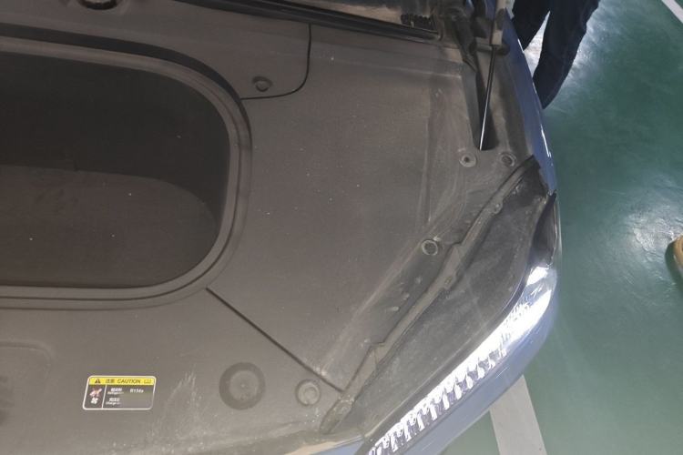 Used Hongqi Tiangong 05 2025 750 Smart Selection Engine Bay Left