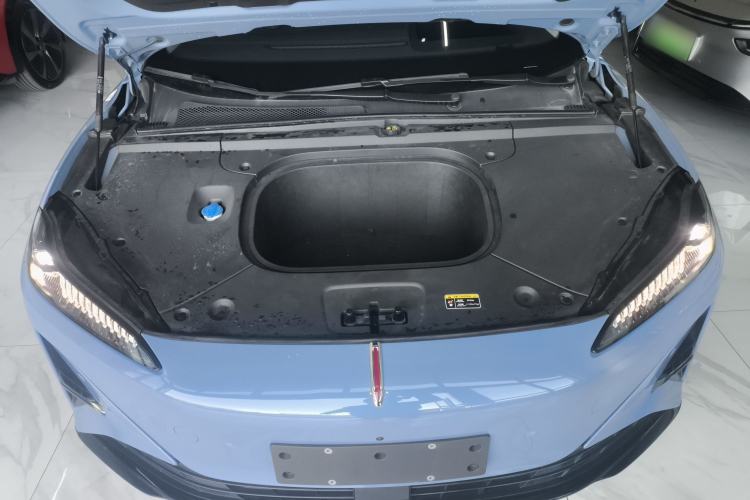 Used Hongqi Tiangong 05 2025 750 Smart Selection Engine Bay