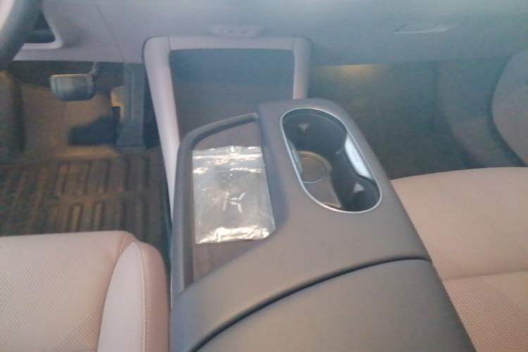 Used Hongqi Tiangong 05 2025 750 Smart Selection Gear Lever