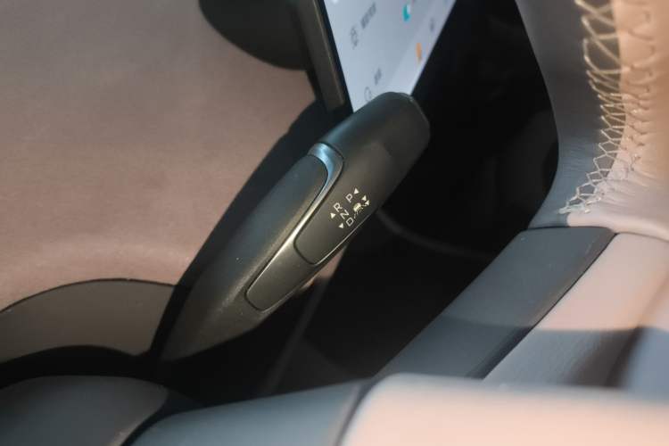 Used Hongqi Tiangong 05 2025 750 Smart Selection Gear Lever