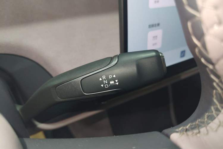 Used Hongqi Tiangong 05 2025 750 Smart Selection Gear Lever