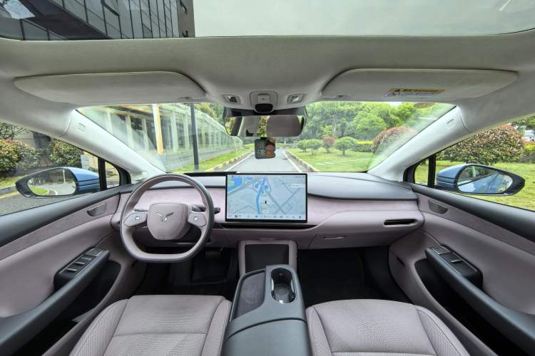Used Hongqi Tiangong 05 2025 750 Smart Selection Interior 2