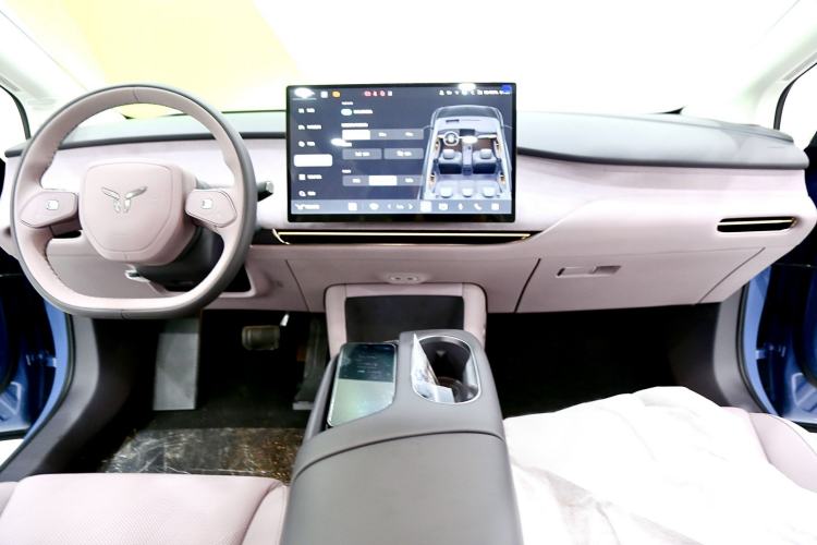 Used Hongqi Tiangong 05 2025 550 Smart Selection Interior 3