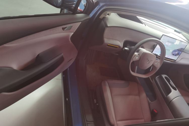 Used Hongqi Tiangong 05 2025 750 Smart Selection Interior 3