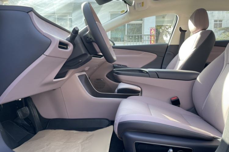 Used Hongqi Tiangong 05 2025 750 Smart Selection Interior 6
