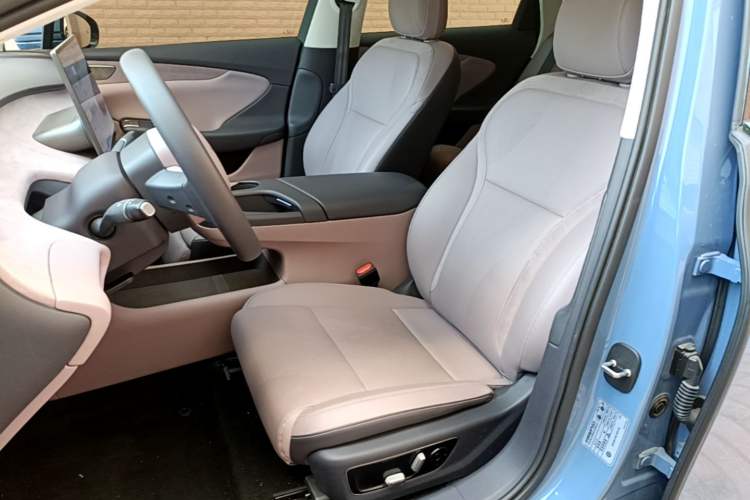 Used Hongqi Tiangong 05 2025 750 Smart Selection Left Front Seat