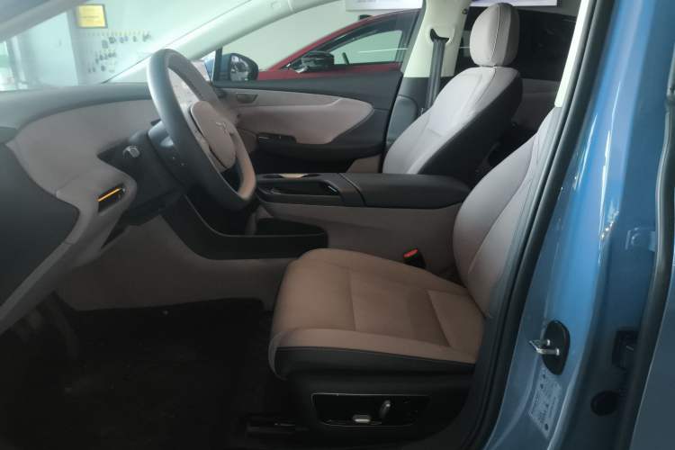 Used Hongqi Tiangong 05 2025 750 Smart Selection Left Front Seat