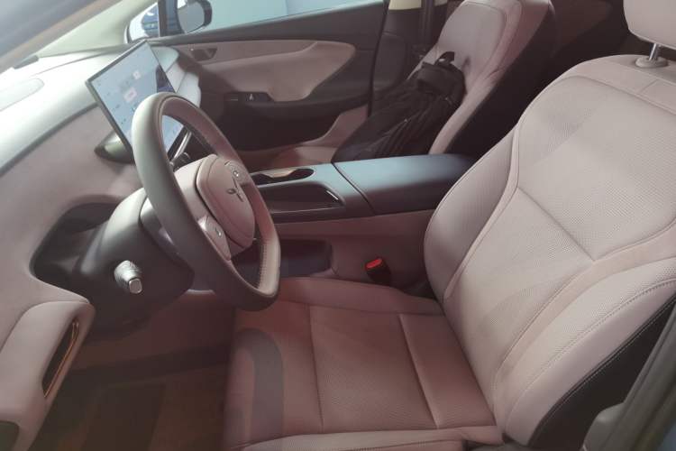 Used Hongqi Tiangong 05 2025 750 Smart Selection Left Front Seat