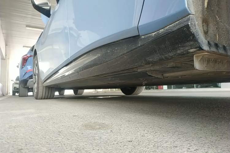 Used Hongqi Tiangong 05 2025 750 Smart Selection Left Side Sill