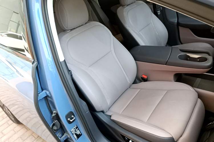 Used Hongqi Tiangong 05 2025 750 Smart Selection Right Front Seat