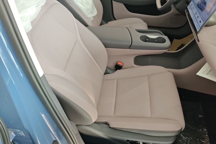 Used Hongqi Tiangong 05 2025 550 Smart Selection Right Front Seat