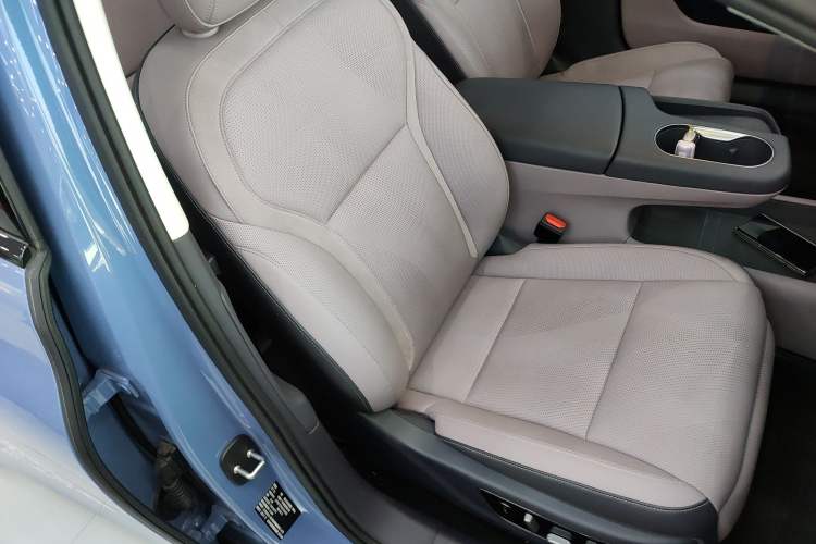 Used Hongqi Tiangong 05 2025 750 Smart Selection Right Front Seat