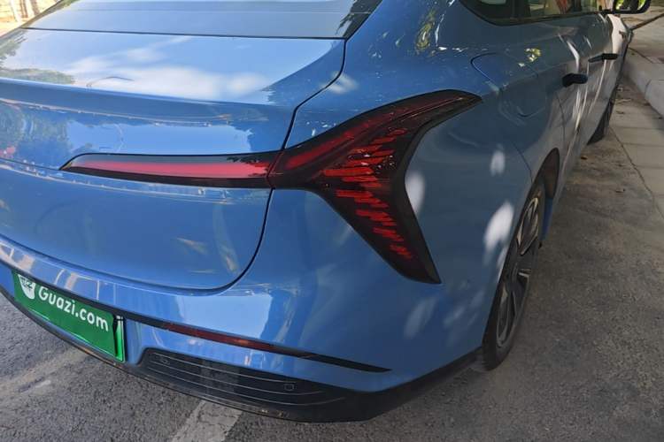 Used Hongqi Tiangong 05 2025 750 Smart Selection Right Rear Taillight