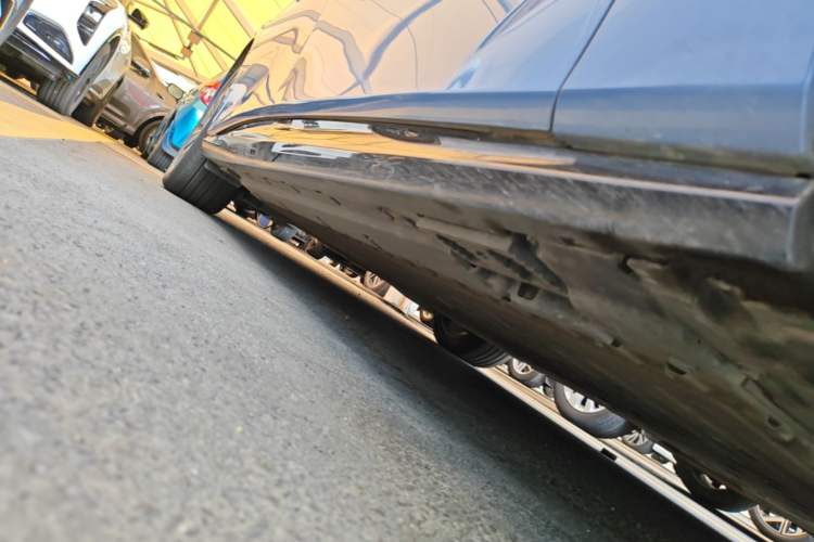 Used Hongqi Tiangong 05 2025 750 Smart Selection Right Side Sill