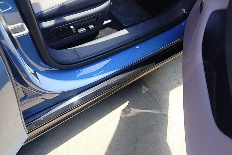 Used Hongqi Tiangong 05 2025 750 Smart Selection Right Side Sill