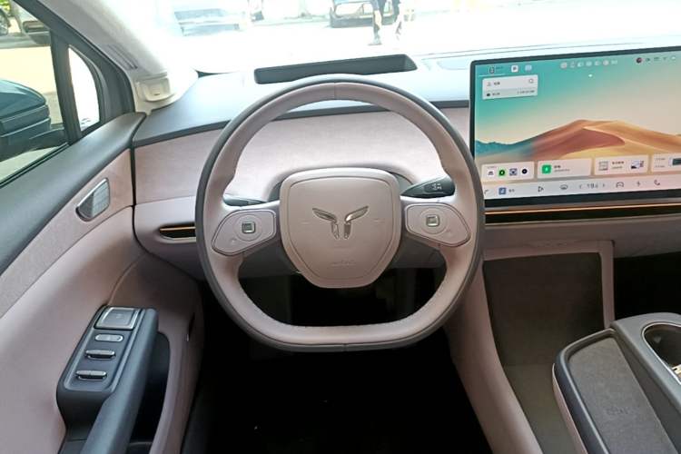Used Hongqi Tiangong 05 2025 750 Smart Selection Steering Wheel