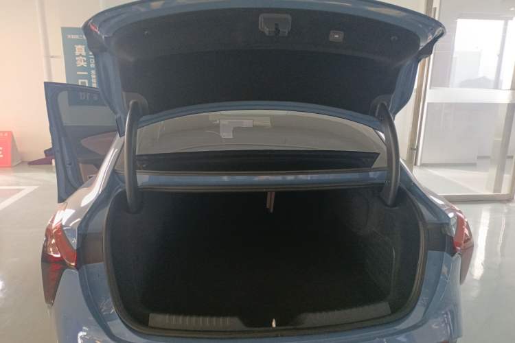 Used Hongqi Tiangong 05 2025 750 Smart Selection Trunk