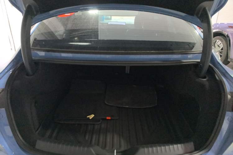 Used Hongqi Tiangong 05 2025 750 Edition Trunk