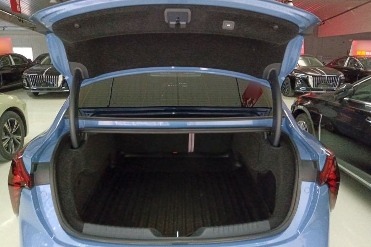 Used Hongqi Tiangong 05 2025 750 Smart Selection Trunk