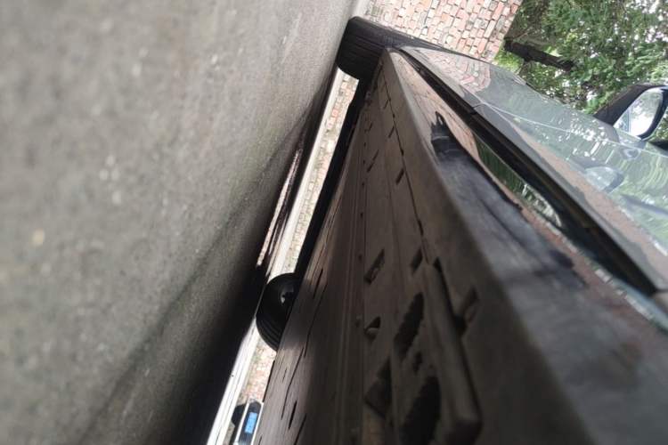 Used Hongqi Tiangong 05 2025 550 Smart Selection Left Side Sill