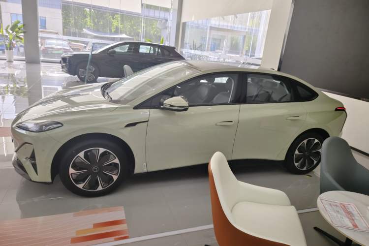 Used Hongqi Tiangong 05 2025 550 Smart Selection Exterior 7