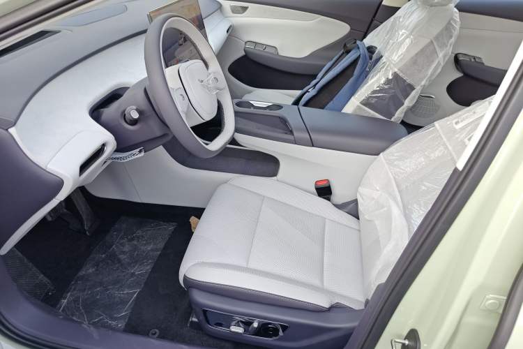 Used Hongqi Tiangong 05 2025 550 Smart Selection Left Front Seat