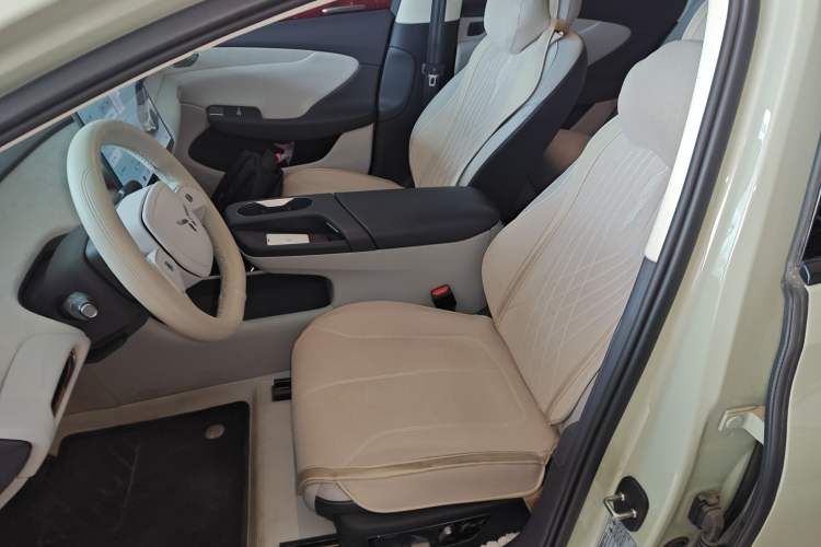 Used Hongqi Tiangong 05 2025 550 Smart Selection Left Front Seat