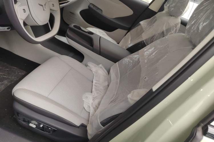 Used Hongqi Tiangong 05 2025 550 Smart Selection Left Front Seat