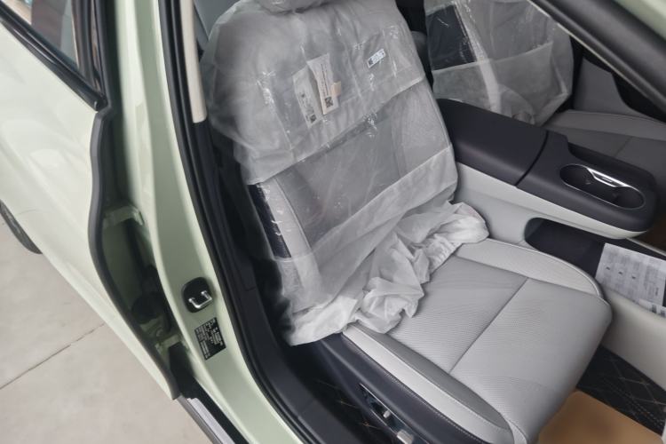 Used Hongqi Tiangong 05 2025 550 Smart Selection Right Front Seat