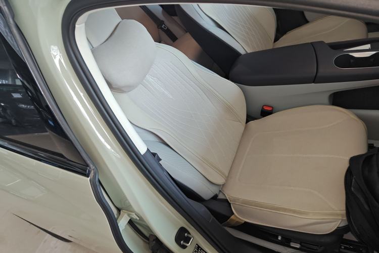 Used Hongqi Tiangong 05 2025 550 Smart Selection Right Front Seat