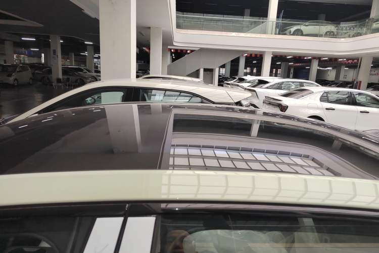 Used Hongqi Tiangong 05 2025 550 Smart Selection Roof