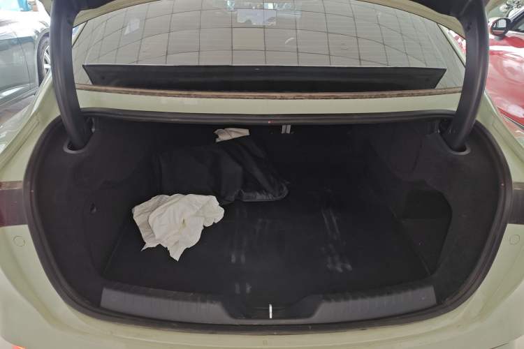 Used Hongqi Tiangong 05 2025 550 Smart Selection Trunk