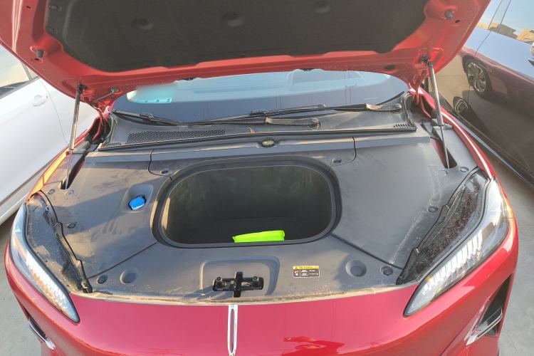 Used Hongqi Tiangong 05 2025 550 Smart Selection Engine Bay