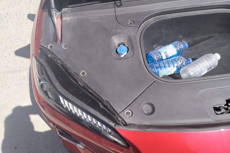 Used Hongqi Tiangong 05 2025 750 Smart Selection Engine Bay Right