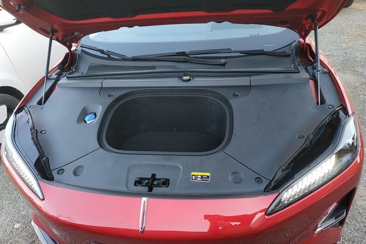 Used Hongqi Tiangong 05 2025 550 Smart Selection Engine Bay