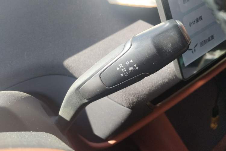 Used Hongqi Tiangong 05 2025 750 Smart Selection Gear Lever