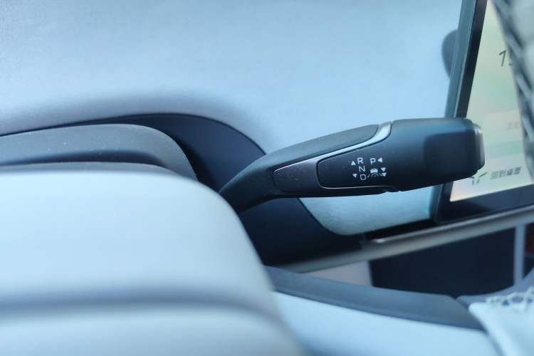 Used Hongqi Tiangong 05 2025 550 Smart Selection Gear Lever