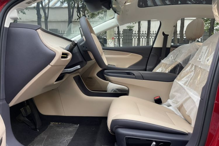 Used Hongqi Tiangong 05 2025 550 Smart Selection Interior 2