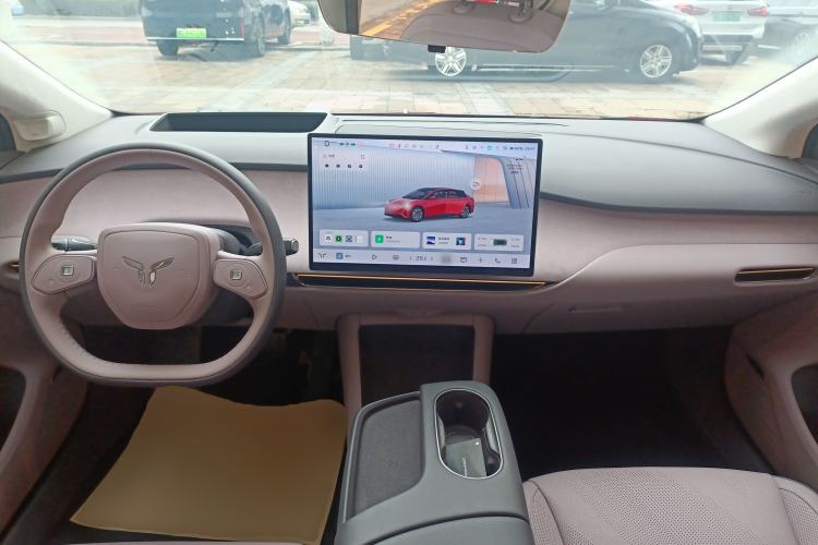 Used Hongqi Tiangong 05 2025 550 Smart Selection Interior 2