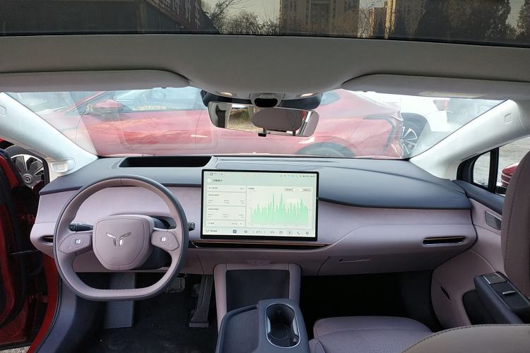 Used Hongqi Tiangong 05 2025 550 Smart Selection Interior 2