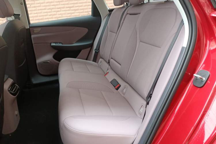 Used Hongqi Tiangong 05 2025 550 Smart Selection Interior 4