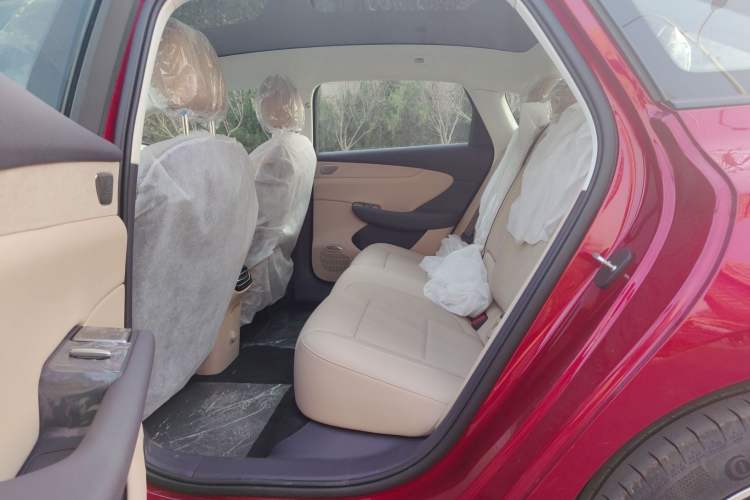 Used Hongqi Tiangong 05 2025 550 Smart Selection Interior 6